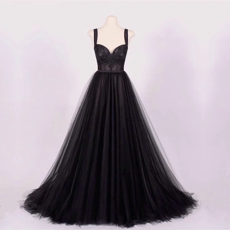 A-line Black Tulle Sweetheart Prom Dresses Lace Appliques Satin Bridal Gown