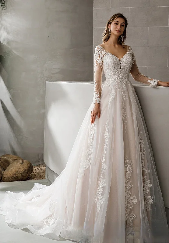 Classic Princess Wedding Dress With V-Neck and Long Sleeves Lace Train Dress