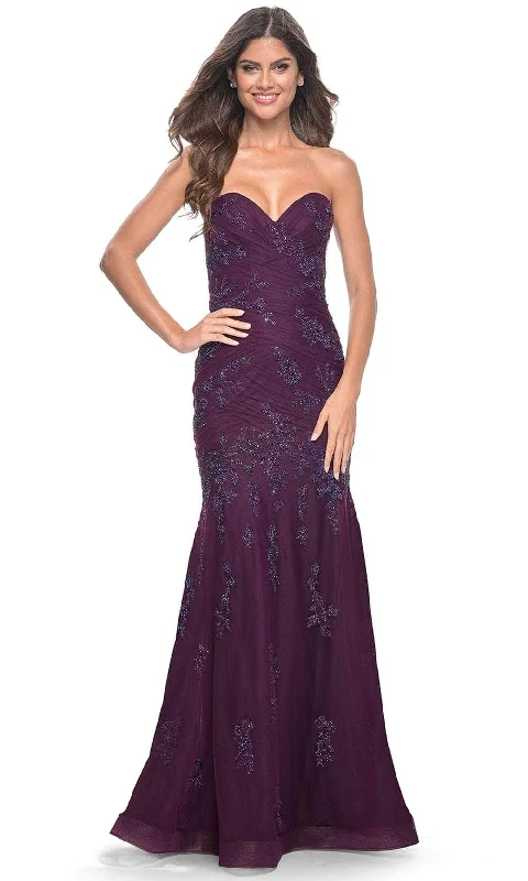 La Femme 32121 - Beaded Applique Strapless Prom Gown Fashion-forward party dresses