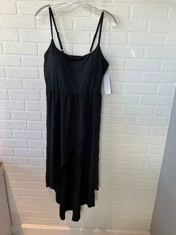 Athletic Dress By Cmc In Black, Size: L Street style unclassified dresses