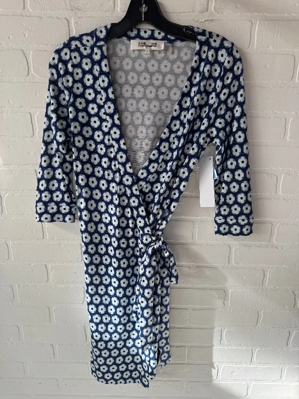 Dress Designer By Diane Von Furstenberg In Blue & White, Size: Xs Unique unclassified dresses