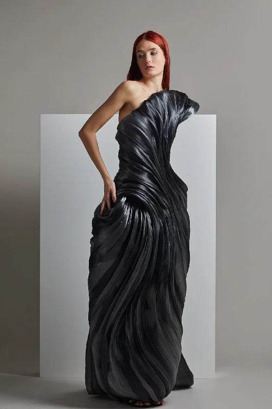 Fully pleated strapless gown Winter unclassified dresses