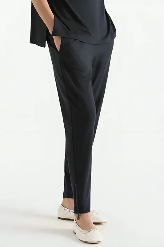 Zip Stiletto Pant | Navy Flowy unclassified dresses