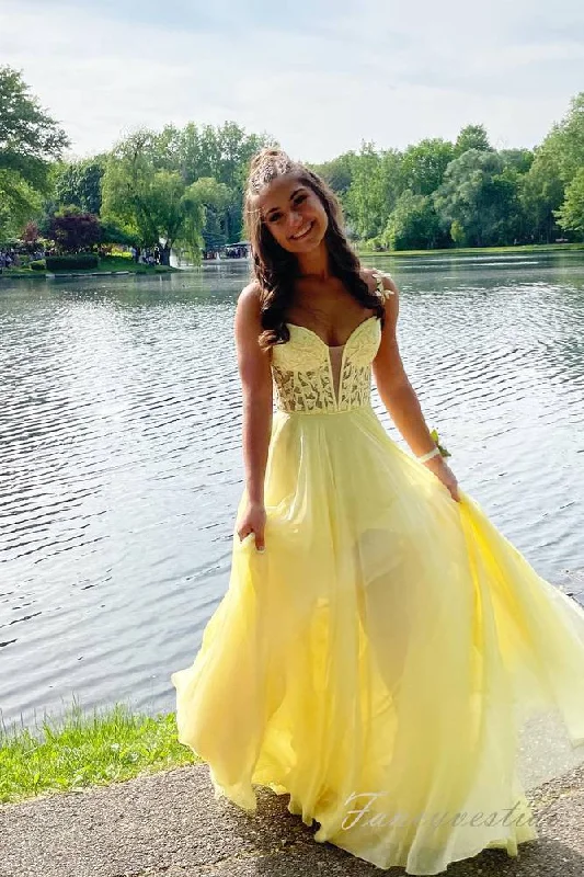 Straps Yellow Applique A-Line Tulle Prom Dress Tulle Dress Sparkly